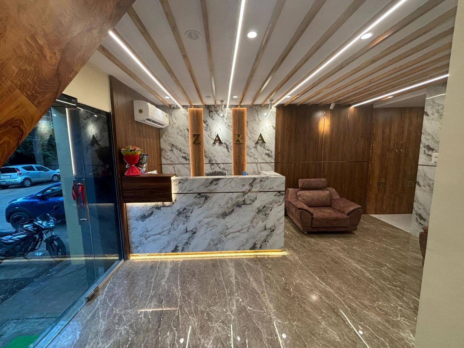 Hotel Z-A-R-A Park Goregaon West Мумбаи Экстерьер фото